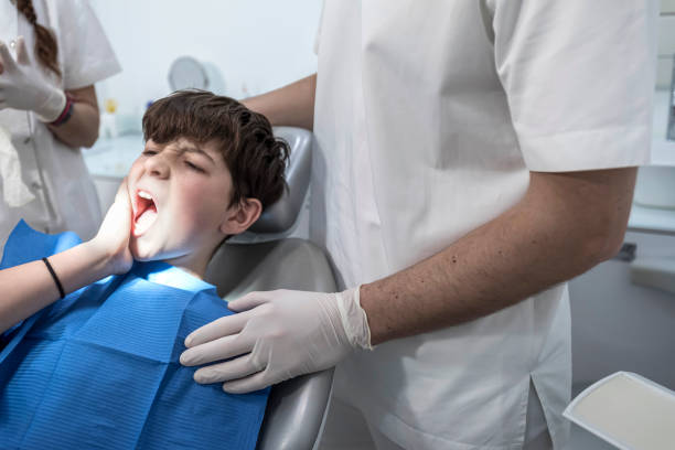 Best Broken or Cracked Tooth Emergency Dentist in Sundown, TX